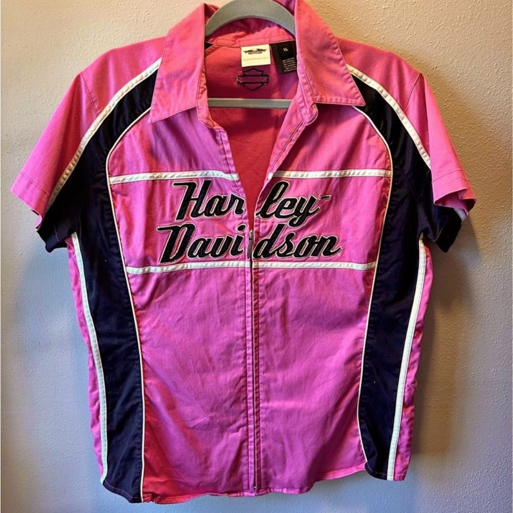 Harley-Davidson Shirt.  Women’s size XL